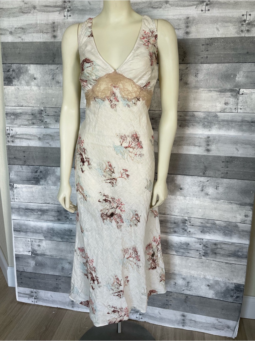 EUC- Soma Cream Floral Slip Dress with Beige Lace Accents Adjustable Straps